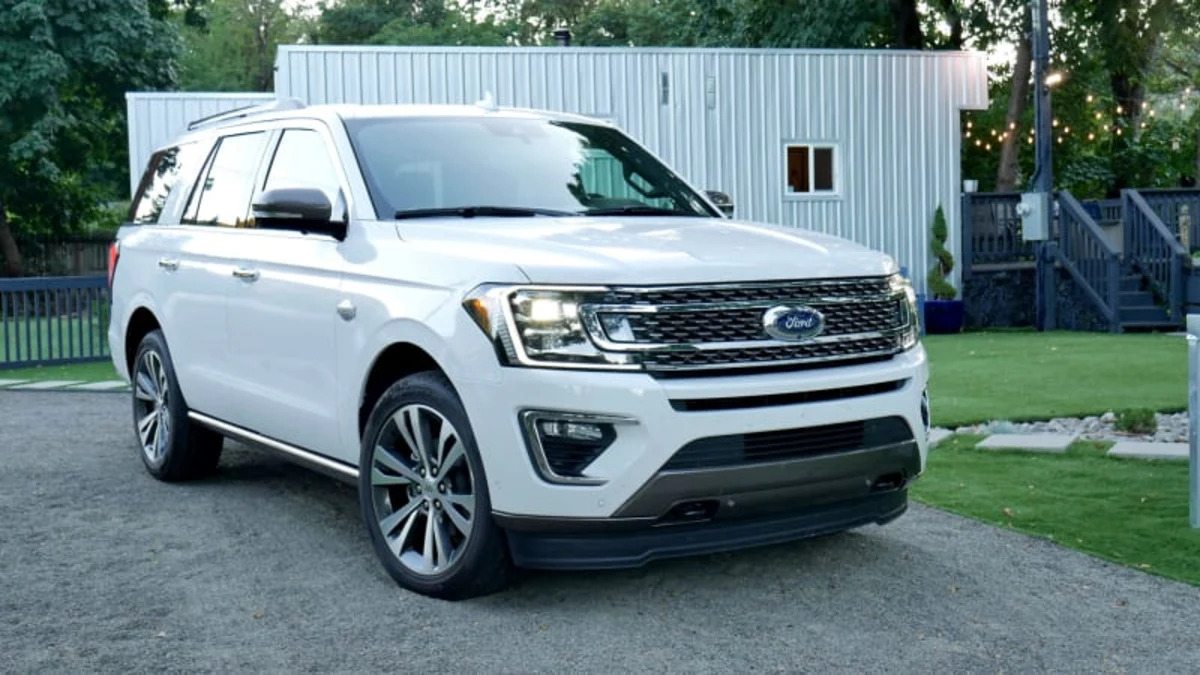 2021 Ford Expedition Review | A big-time SUV for big-time needs