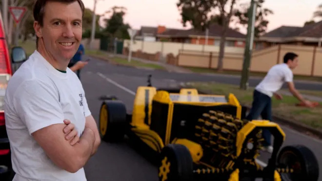 Watch This Air-Powered Lego Car Cruise Down A Street, Innovation