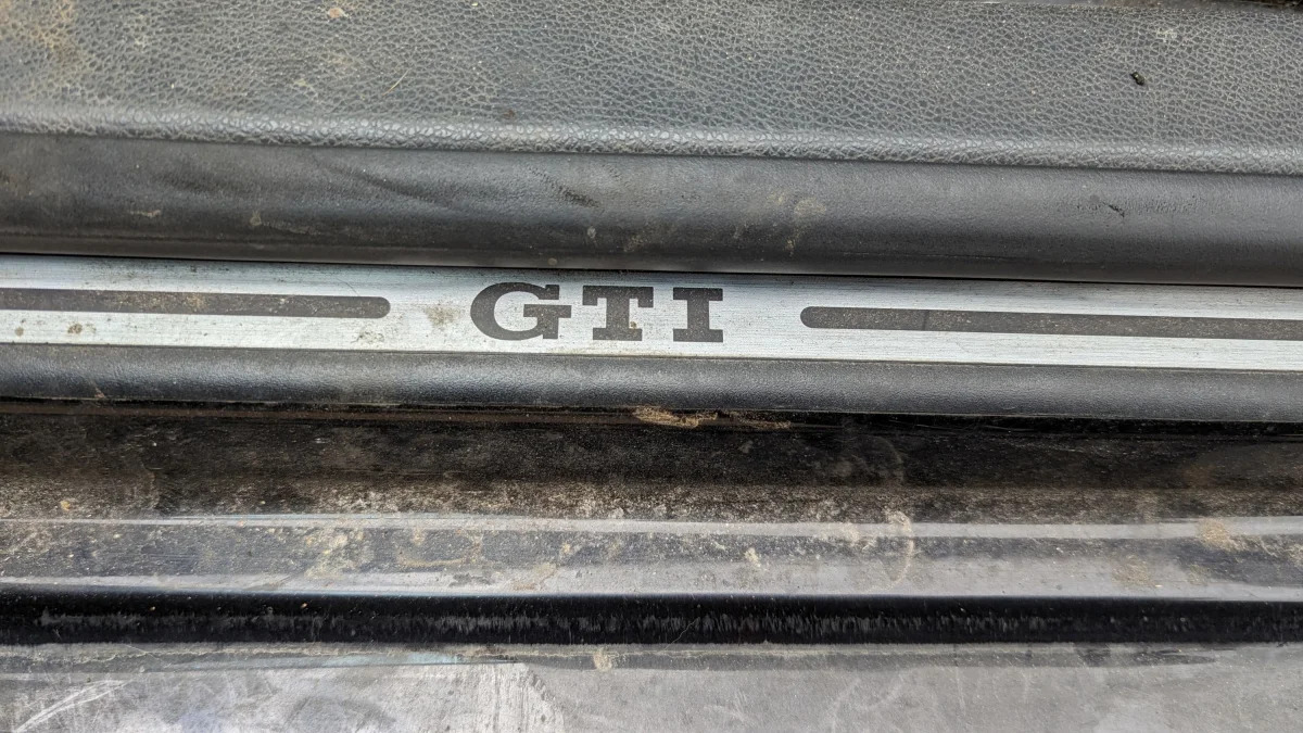 16 - 2006 Volkswagen Golf GTI in Colorado wrecking yard - photo by Murilee Martin