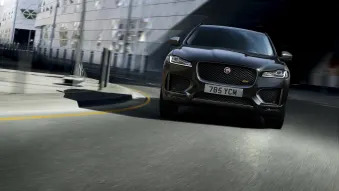2020 Jaguar F-Pace 300 Sport and Checkered Flag