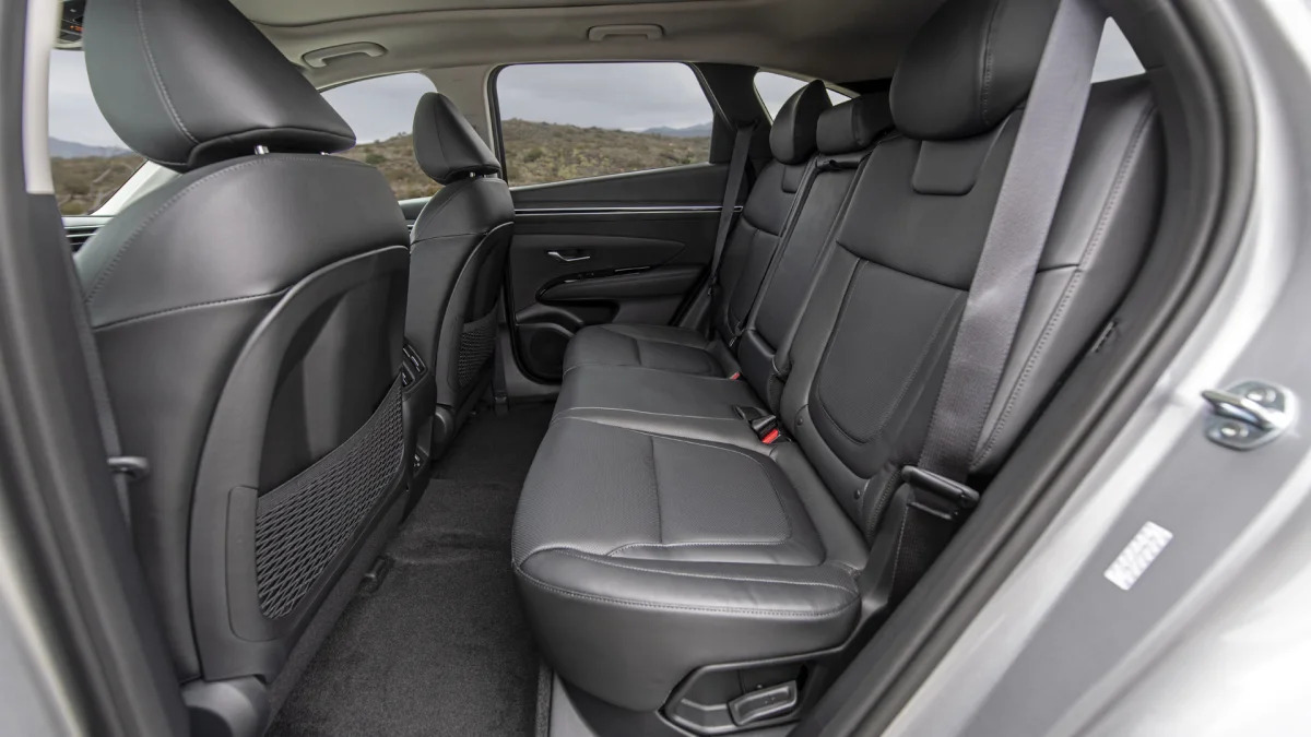 2022 Hyundai Tucson PHEV back seat