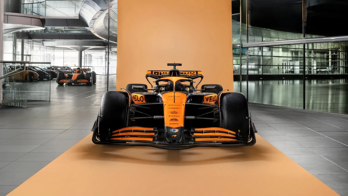 McLaren F1 MCL38