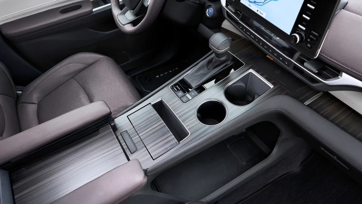 2021 Toyota Sienna Platinum