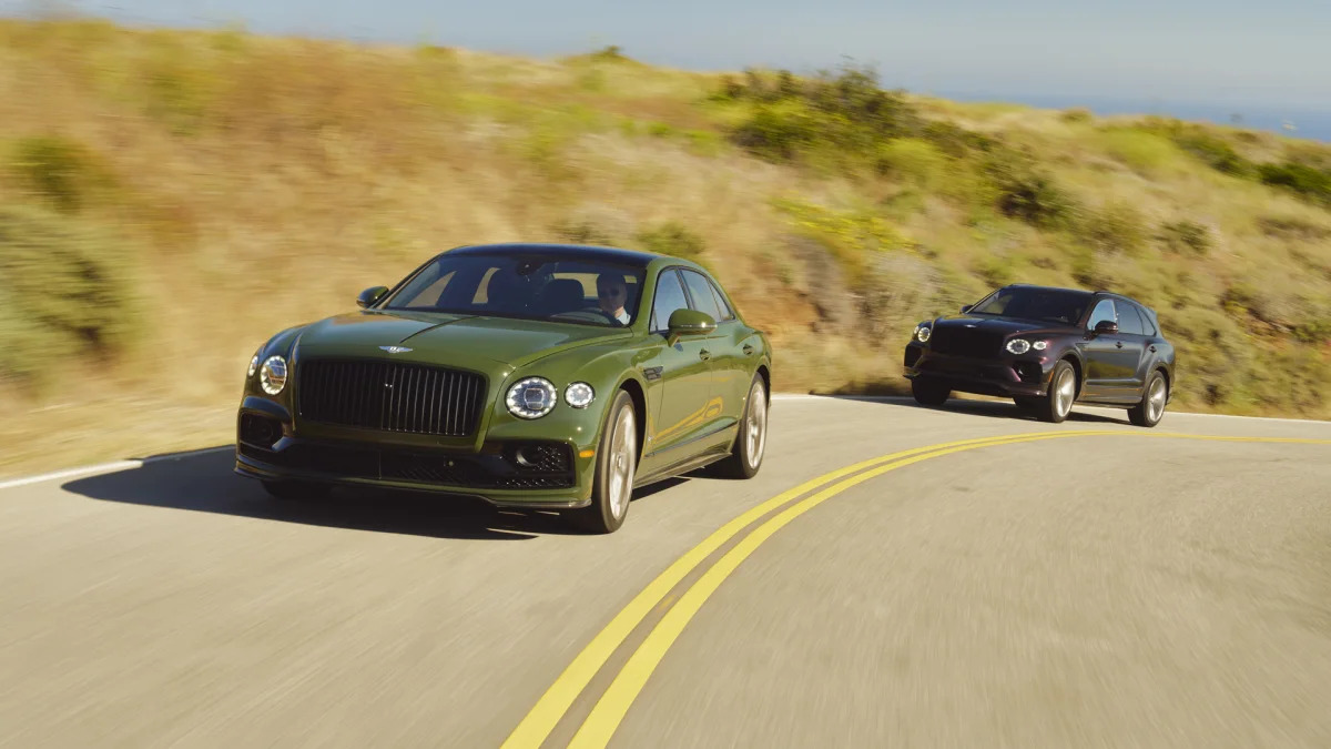 Bentley Flying Spur and Bentayga Speed action