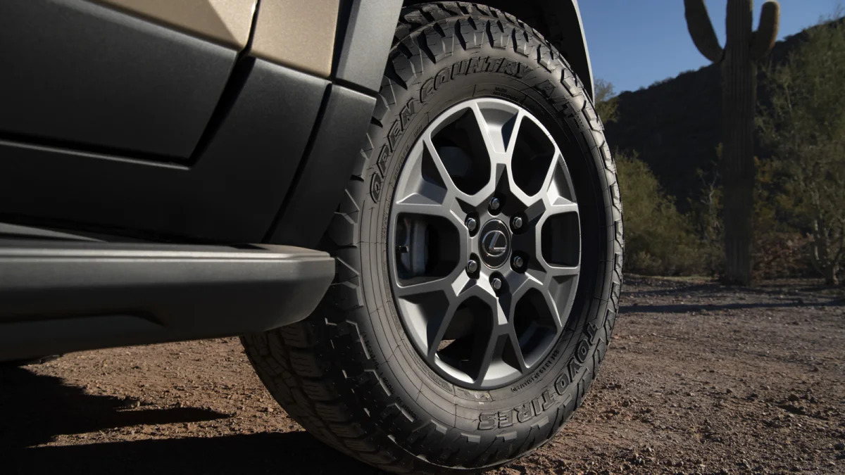 2024 Lexus GX 550 Overtrail all-terrain tires