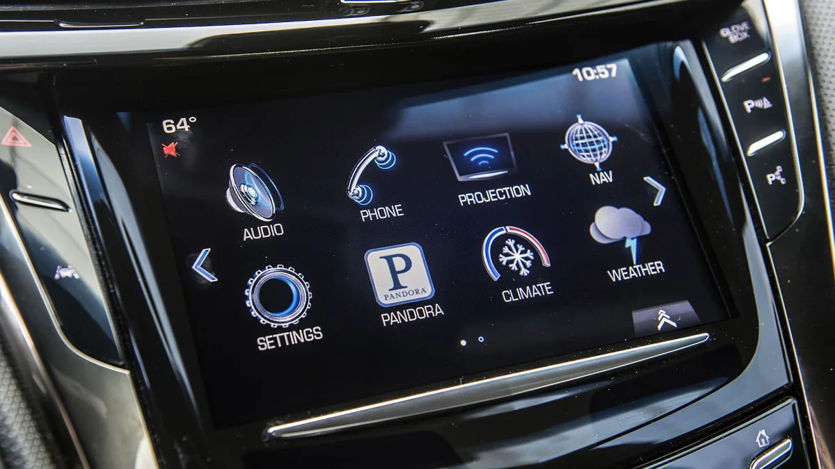 2016 Cadillac CTS-V infotainment system