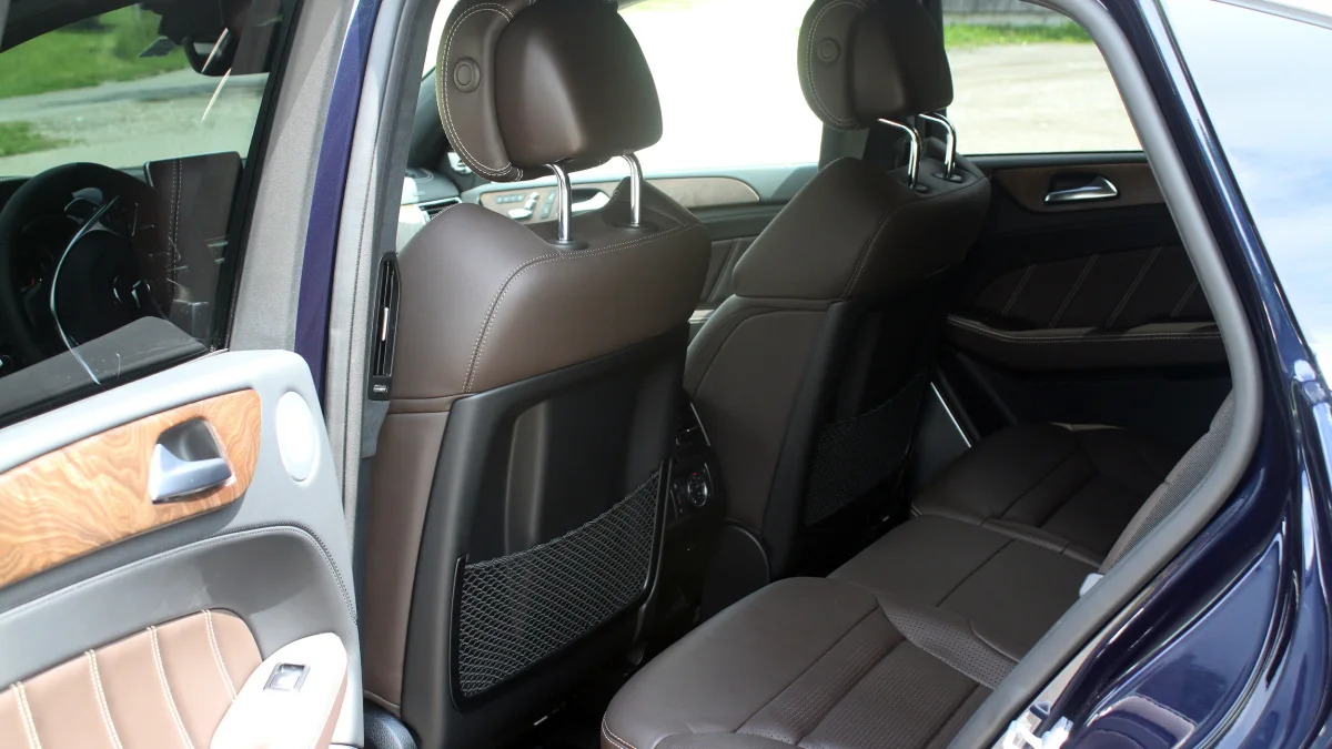2016 Mercedes-Benz GLE Coupe rear seats
