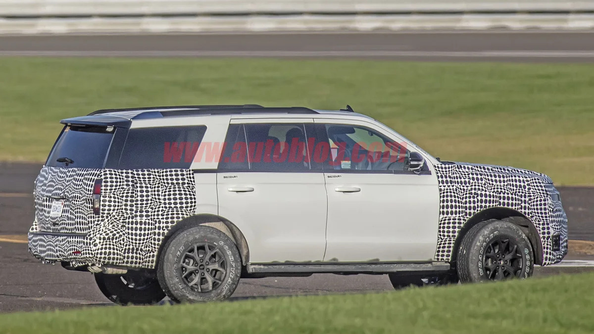 Ford Expedition spied.g12.KGP