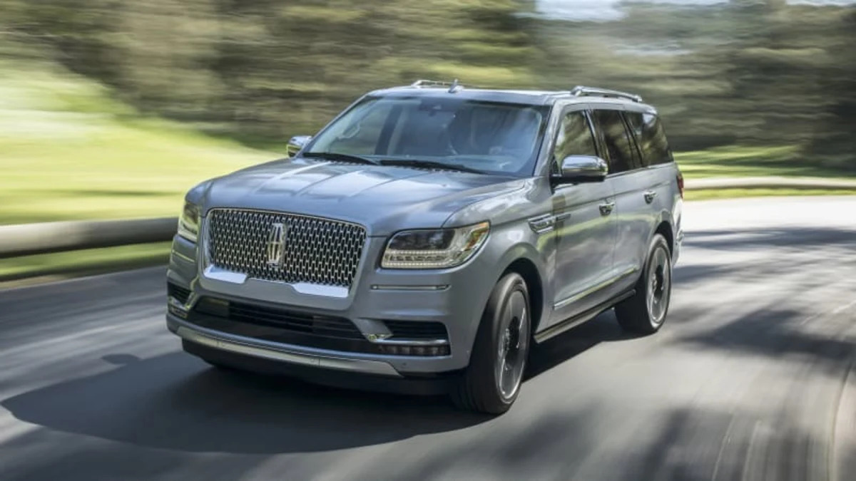 2018 Lincoln Navigator Black Label Drivers' Notes Review | American luxury