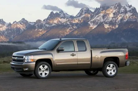 2008 Chevrolet Silverado 1500 Work Truck 4x4 Extended Cab 6.6 ft. box 143.5 in. WB