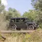 2016 Mercedes-Benz G550 looks great off road