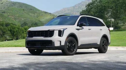 2024 Kia Sorento Review: Gas-only updated, hybrids carry over, does it matter?