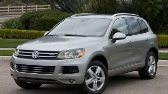 2014 Volkswagen Touareg Review & Ratings