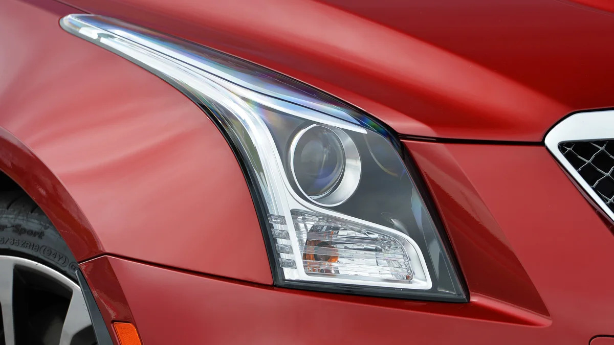 2016 Cadillac ATS-V headlight