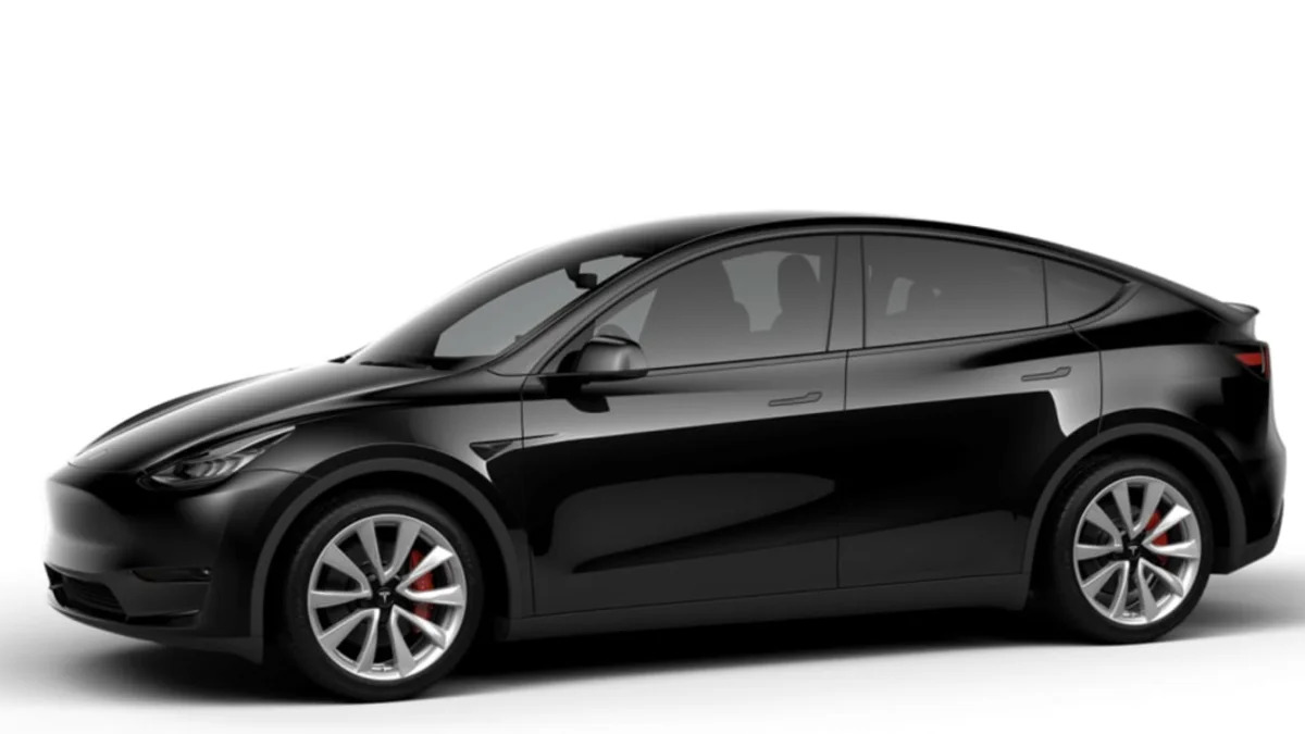 Tesla's Berlin factory reportedly only building black and white cars ...
