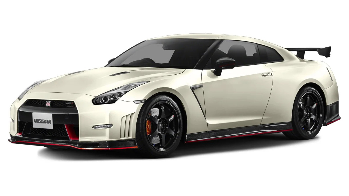 2016 Nissan GT-R 