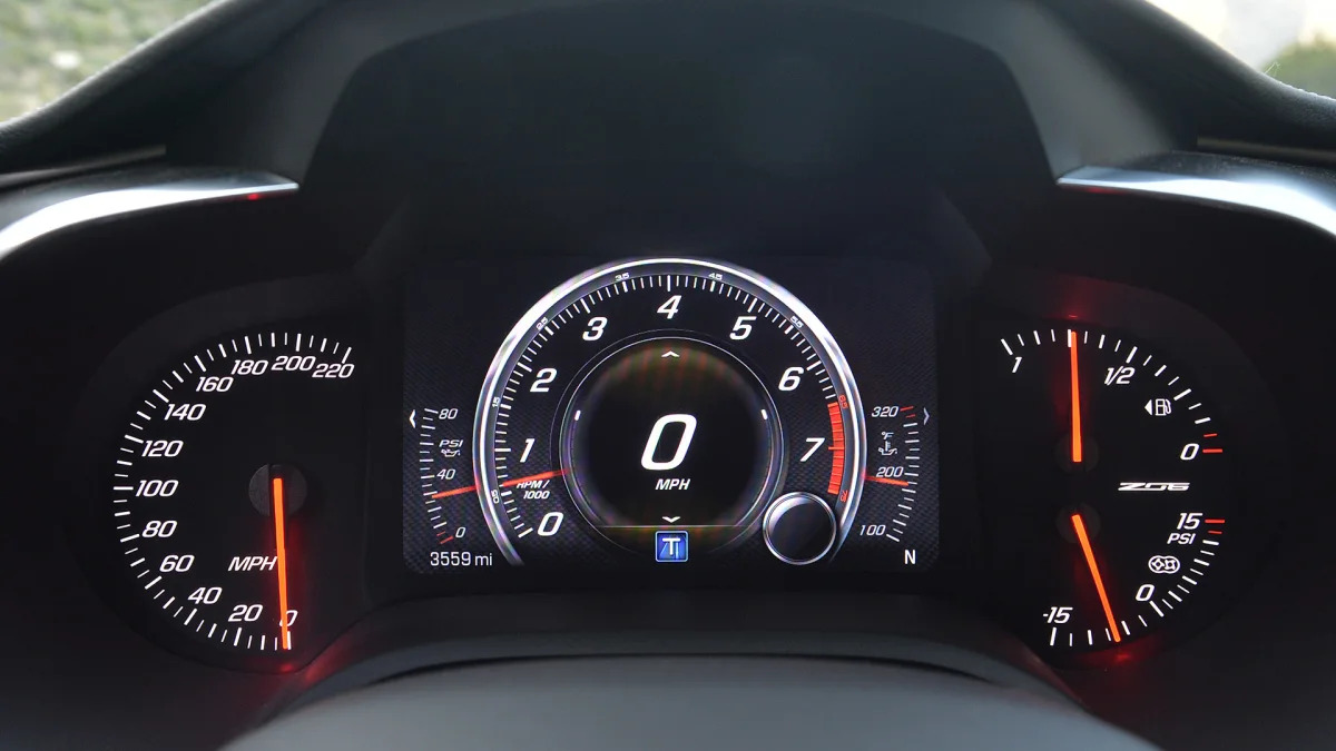 2015 Chevrolet Corvette Z06 gauges