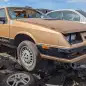 99 - 1985 Dodge Daytona Turbo in Colorado junkyard - photo by Murilee Martin