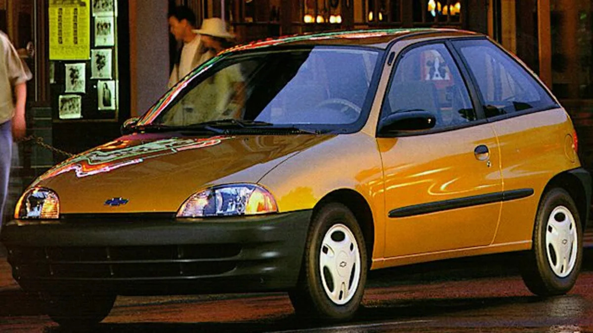 1999 Chevrolet Metro 
