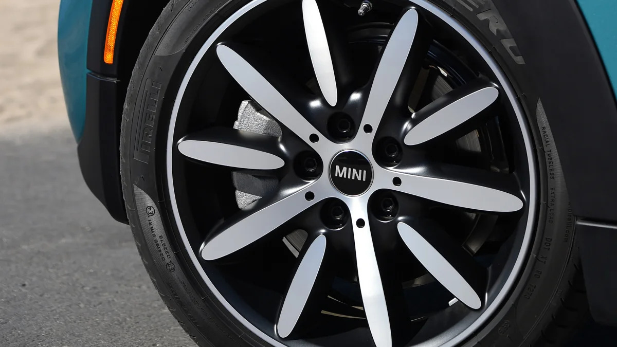 2016 Mini Cooper S Convertible wheel
