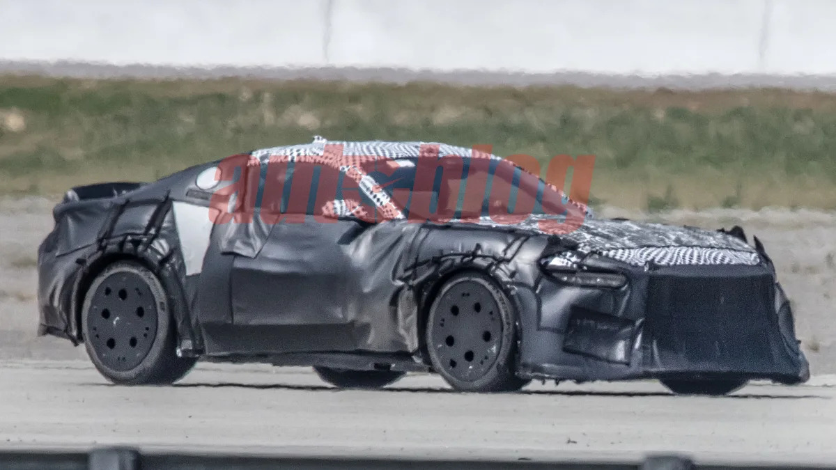 Ford Mustang road-going GT3 spy shots
