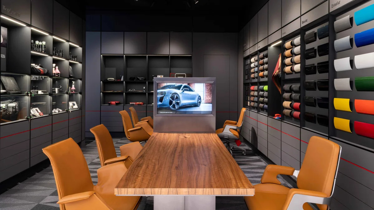 Porsche Studio 6