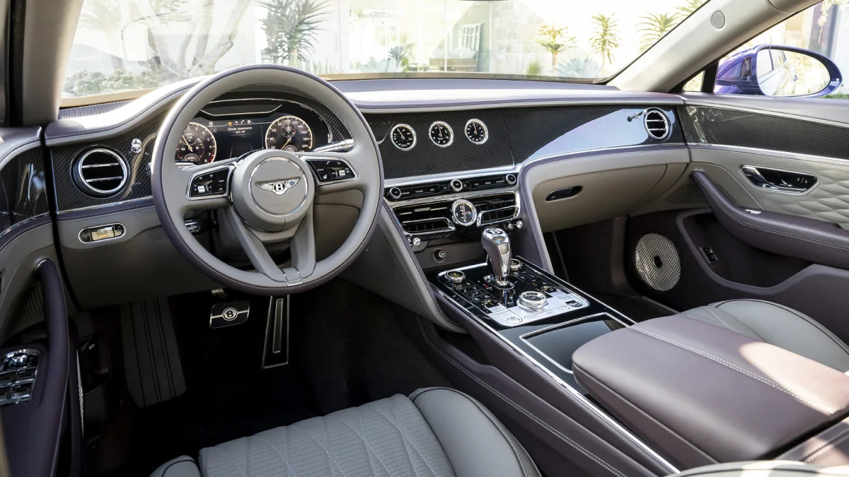 2022 Bentley Flying Spur Hybrid interior