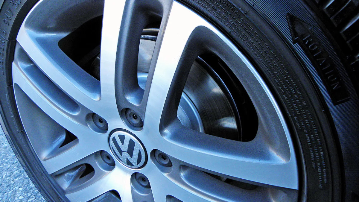 2014 Volkswagen Golf Blue-e-motion