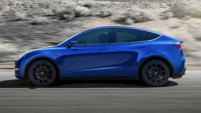 2023 Tesla Model Y Base 4dr All-Wheel Drive Sport Utility Pictures -  Autoblog