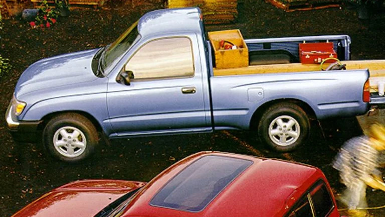 1999 Toyota Tacoma Base 4x2 Regular Cab 103.3 in. WB