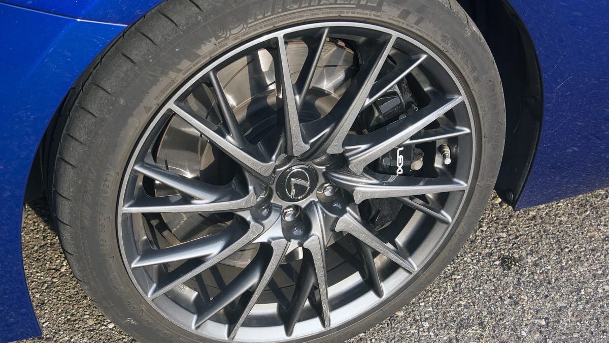 2015 Lexus RC F wheel