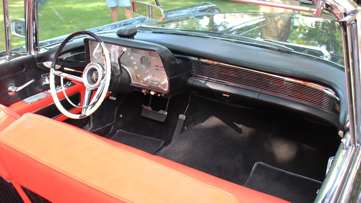 Lincoln Continental Mark III interior
