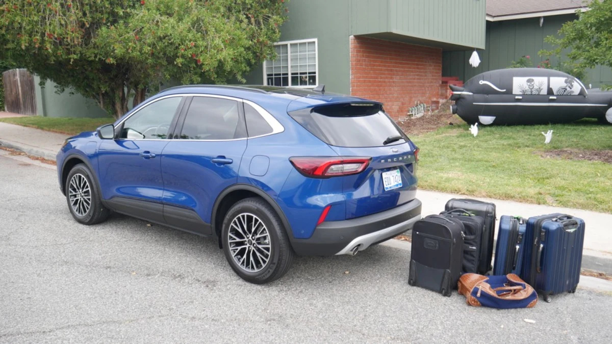 Ford Escape Hybrid and PHEV Luggage Test: How much fits in the cargo area?
