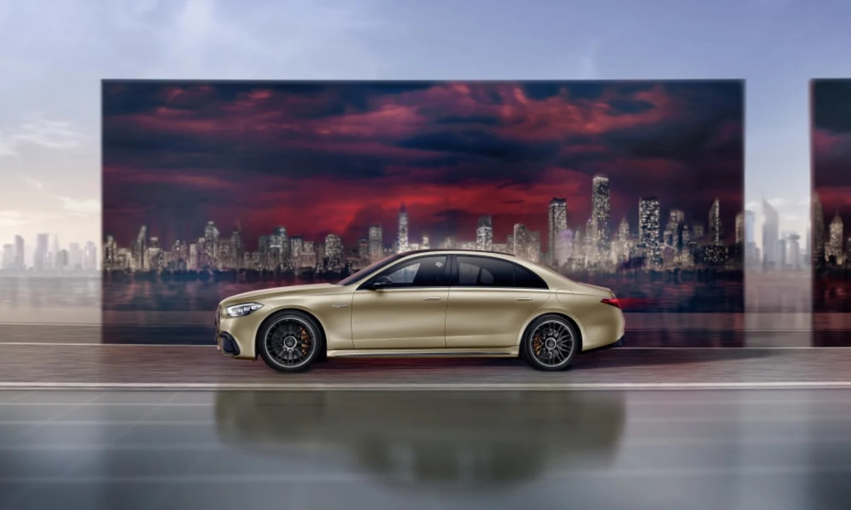 2024 Mercedes-AMG S63 gets Manufaktur paint colors and interior