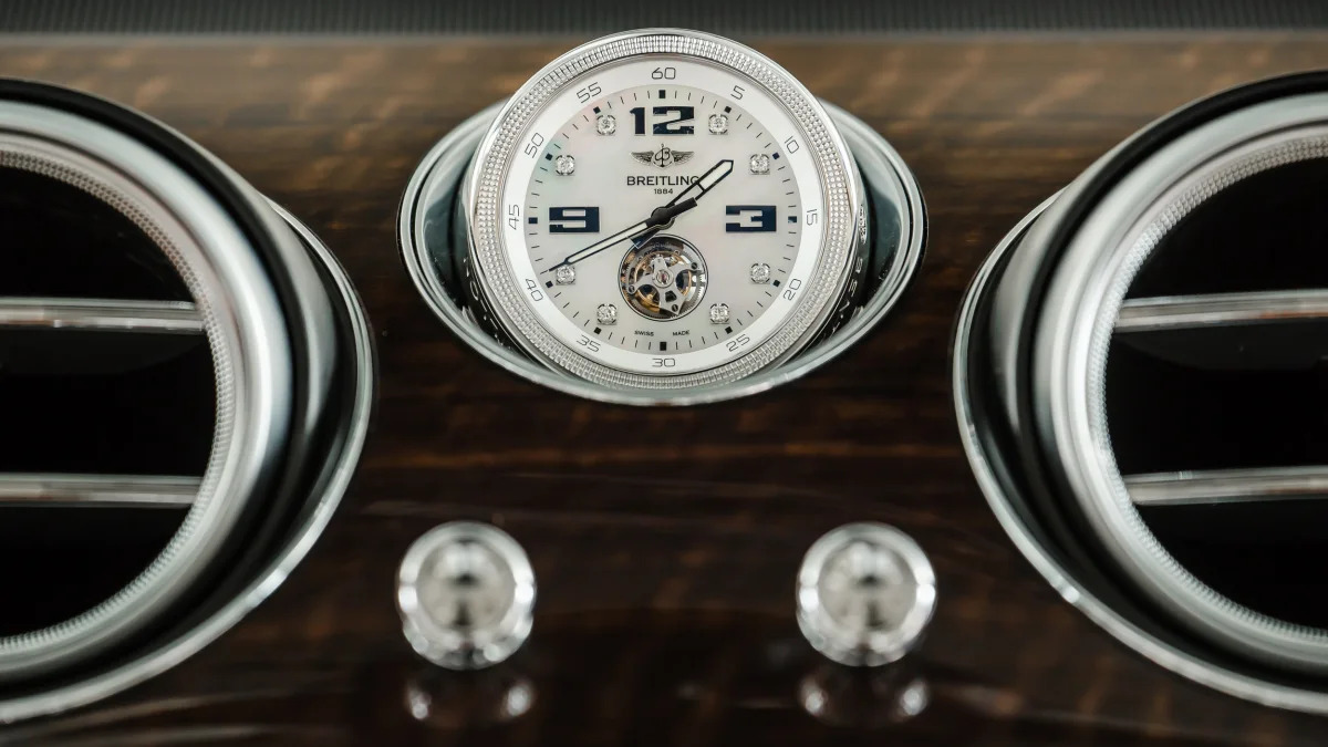 Bentley Bentayga Breitling watch clock