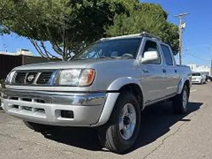 2000 Nissan Frontier SE