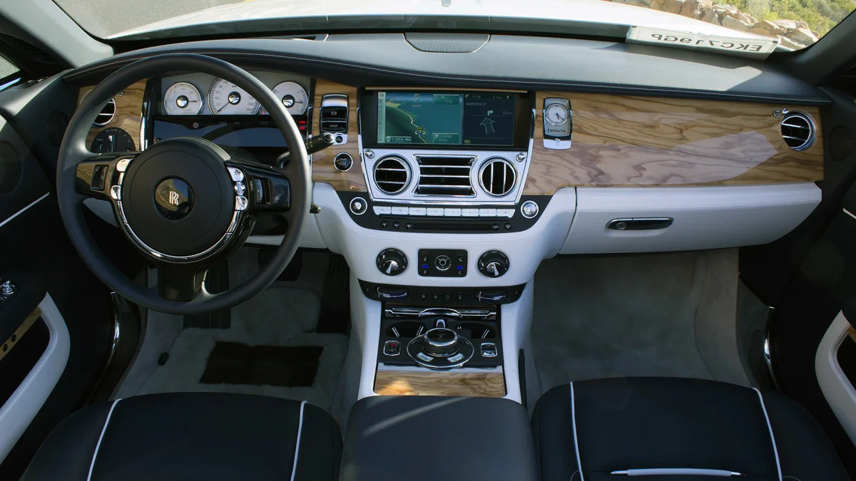 2016 Rolls-Royce Dawn interior
