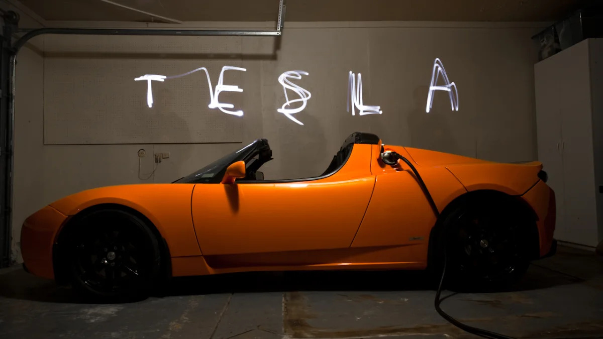 2010 Tesla Roadster Sport