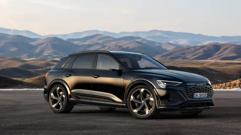 <h6><u>2024 Audi SQ8 E-tron</u></h6>