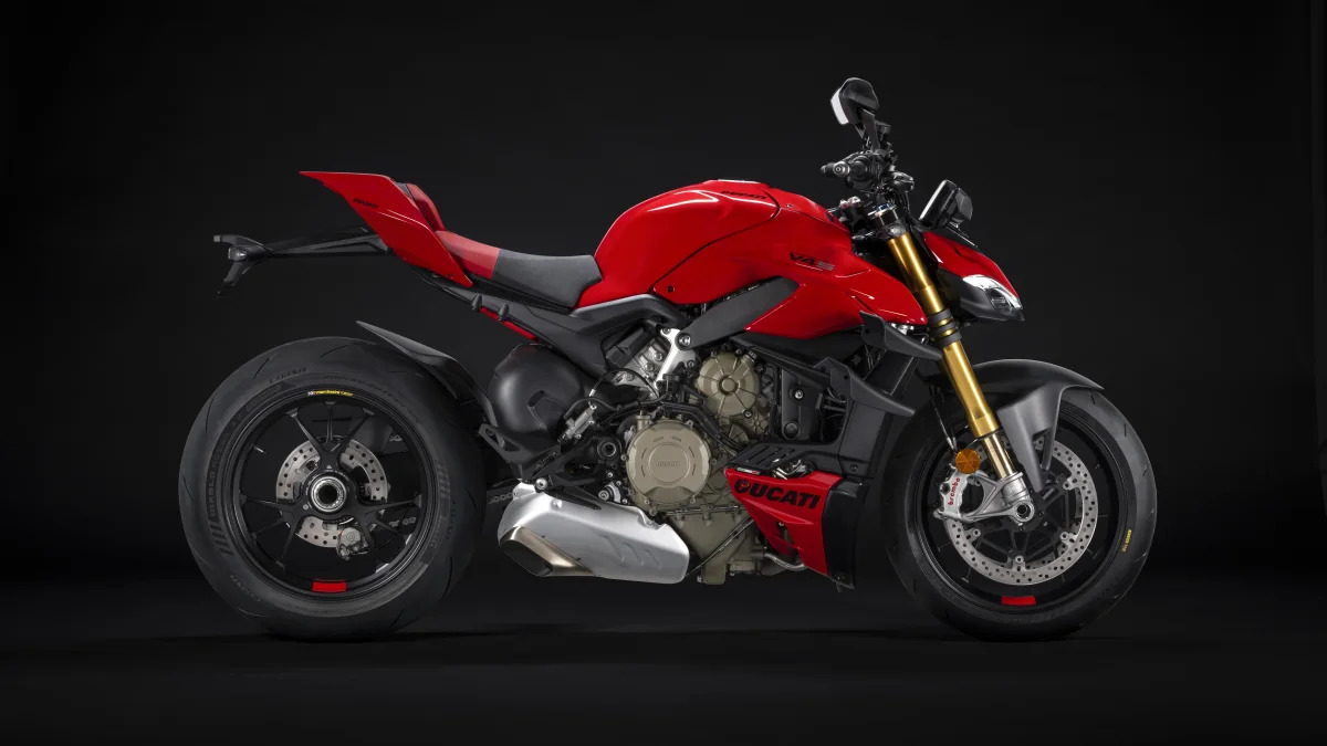 2023 Ducati Streetfighter V4 S 04