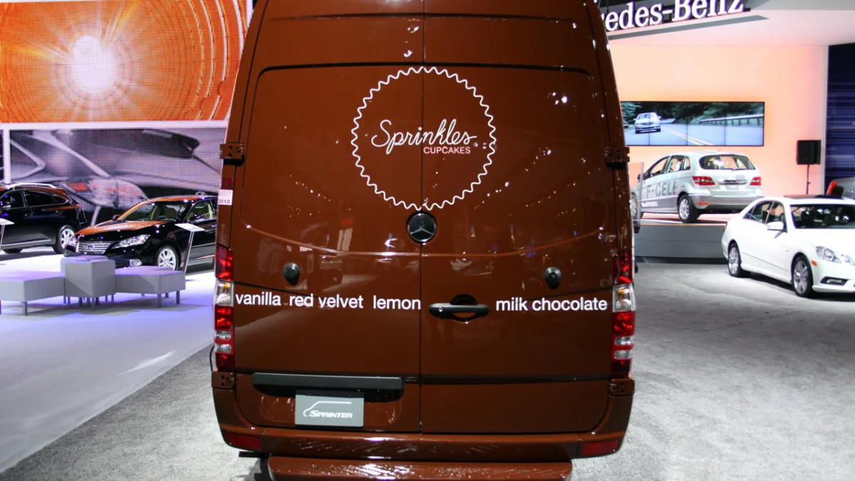 LA 2010: Sprinkles Cupcakes Mercedes-Benz Sprinter Van