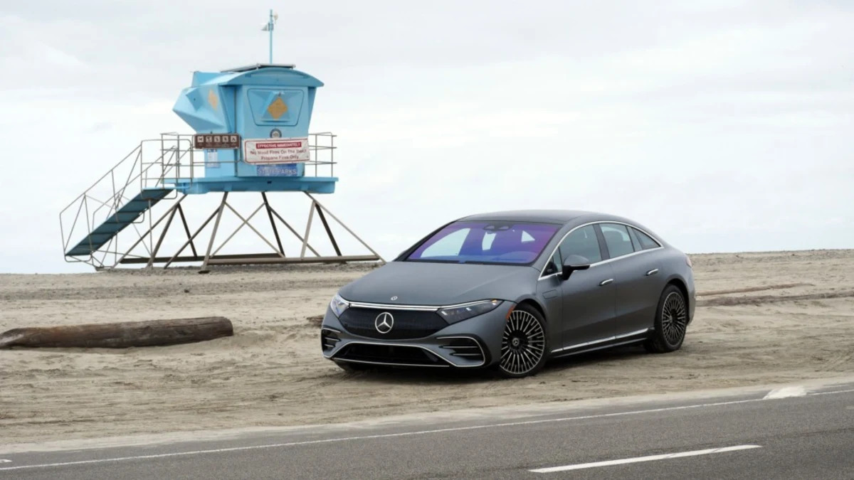 Mercedes-Benz EQS 580 Road Test Review | 500 miles in SoCal