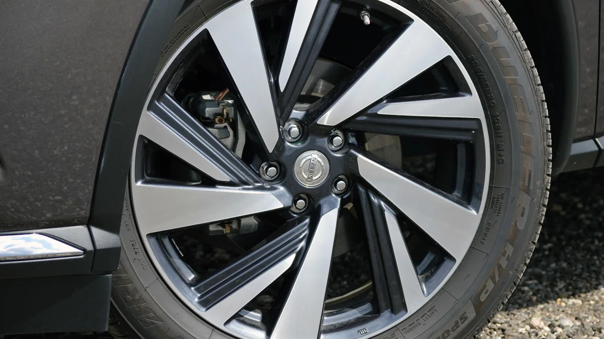2015 Nissan Murano wheel