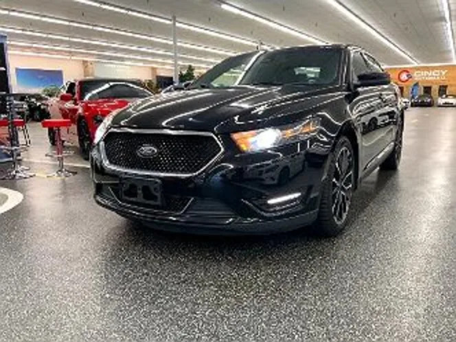 2018 Ford Taurus