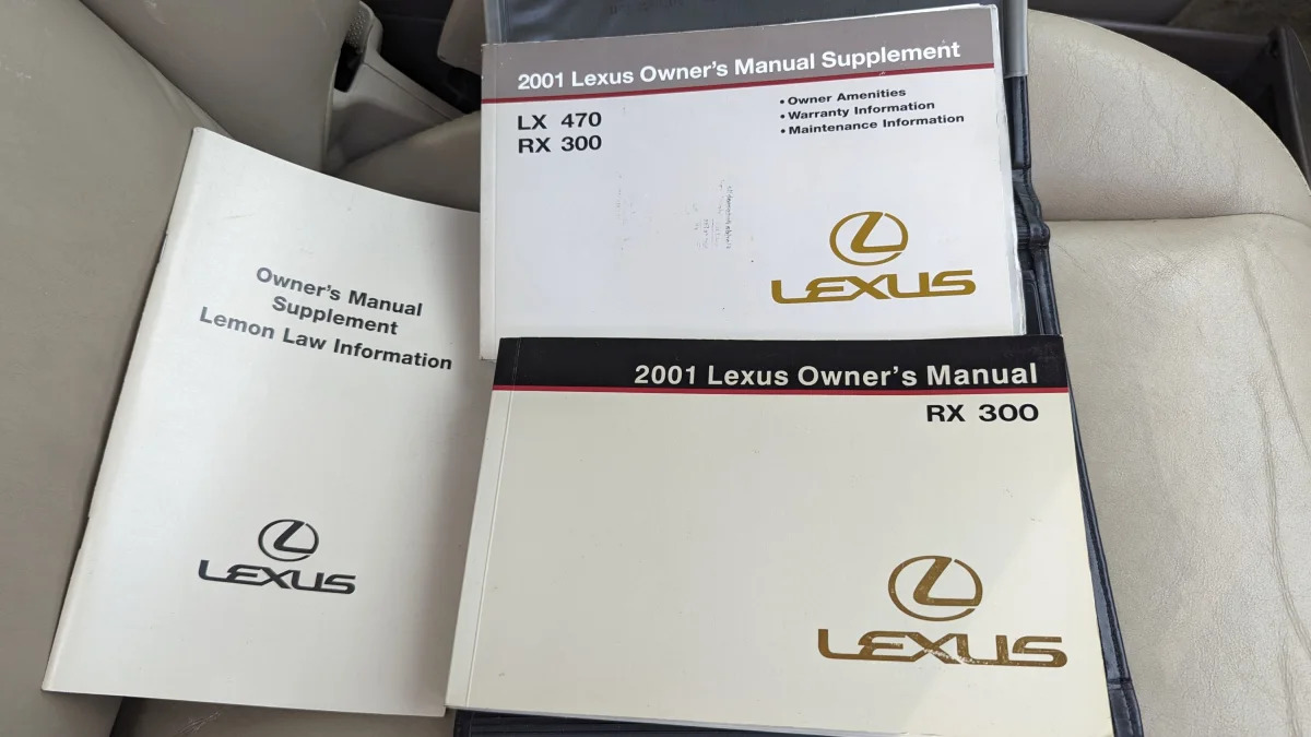 44 - 2001 Lexus RX300 in Colorado junkyard - photo by Murilee Martin