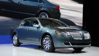 New York 2010: Lincoln MKZ Hybrid