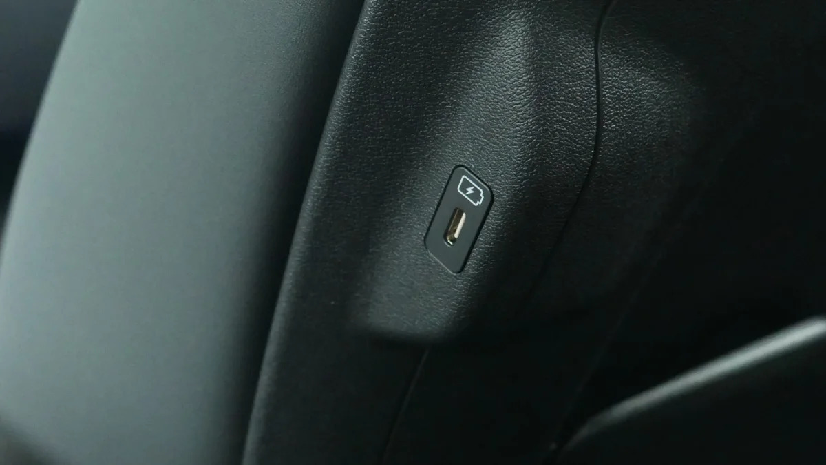 2022 Kia EV6 back seat USB