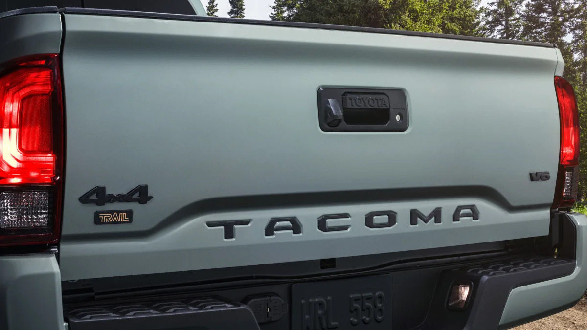 2022_Toyota_Tacoma_Trail_Edition_006