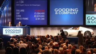First Bugatti Veyron 16.4 Grand Sport auctioned