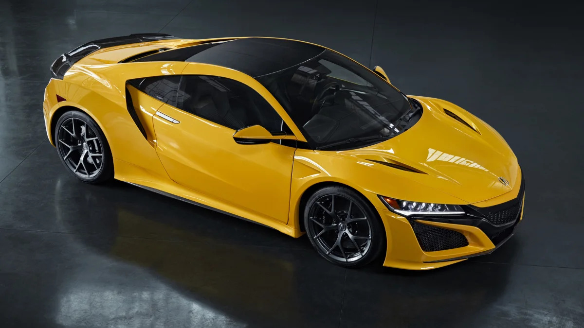 2020-acura-nsx-indy-yellow-pearl-16